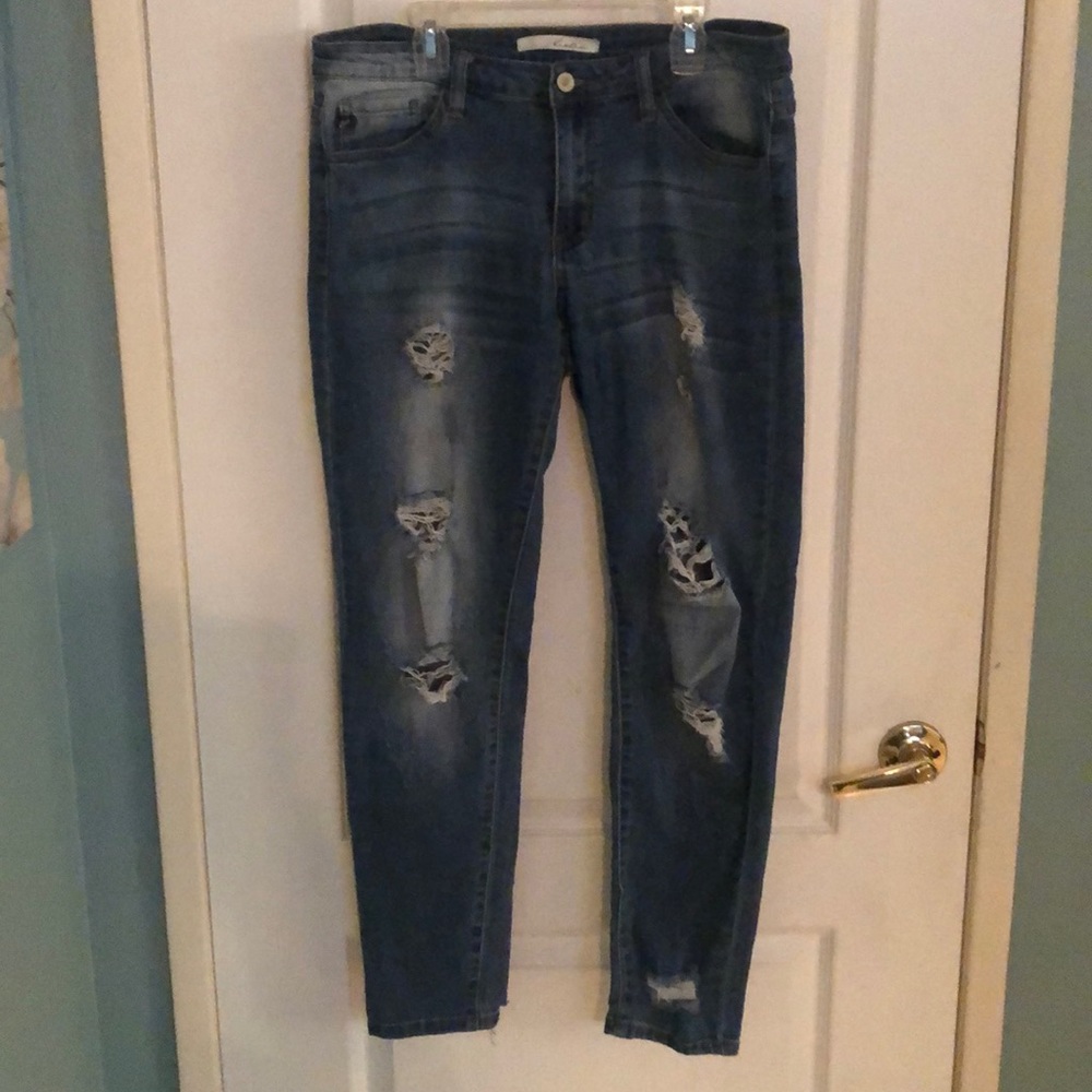 KanCan Distressed Skinny Jeans